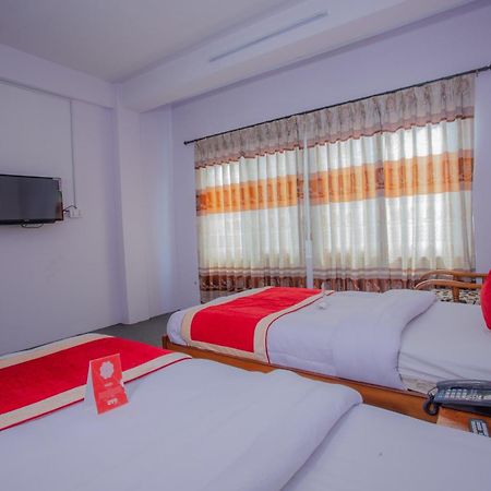Oyo 135 Lost Garden Apartment And Guest House Katmandu Zewnętrze zdjęcie