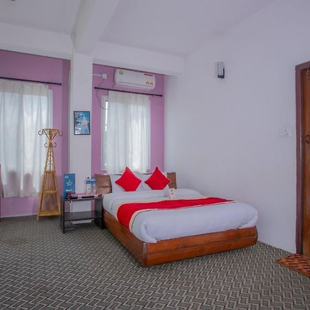 Oyo 135 Lost Garden Apartment And Guest House Katmandu Zewnętrze zdjęcie