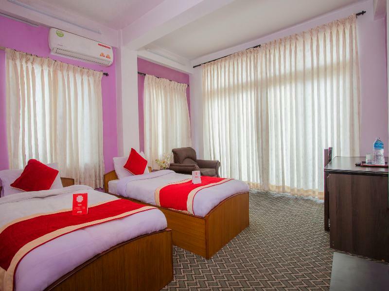 Oyo 135 Lost Garden Apartment And Guest House Katmandu Zewnętrze zdjęcie